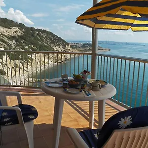  Apartamento With Direct Access To The Sea España